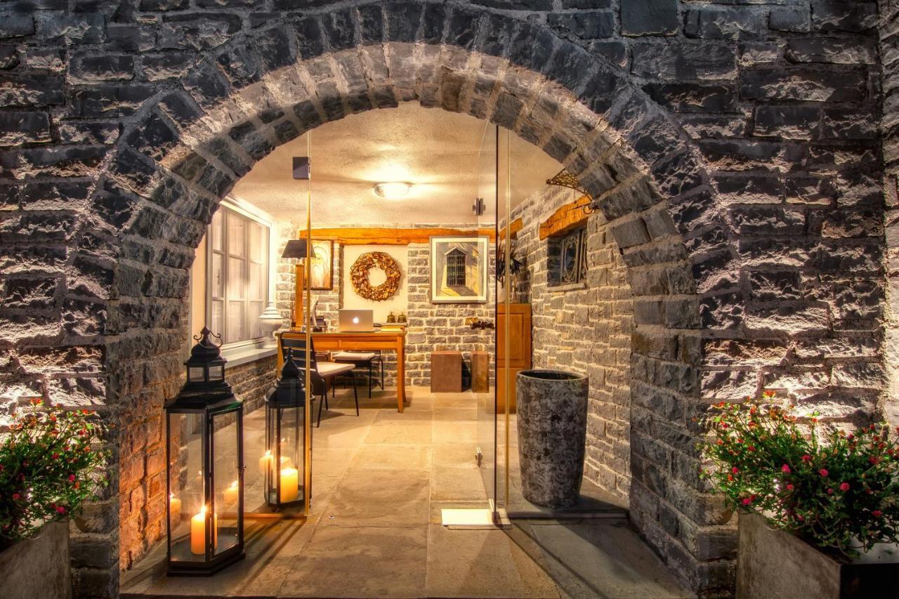 5 Senses Villa Dikorfo Bagian luar foto